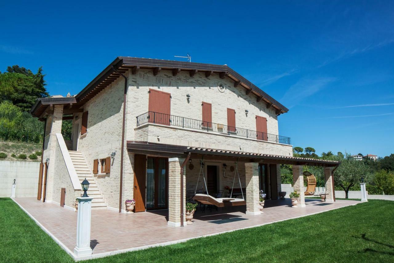 B&B L' Antica Fonte Spinetoli Exterior foto