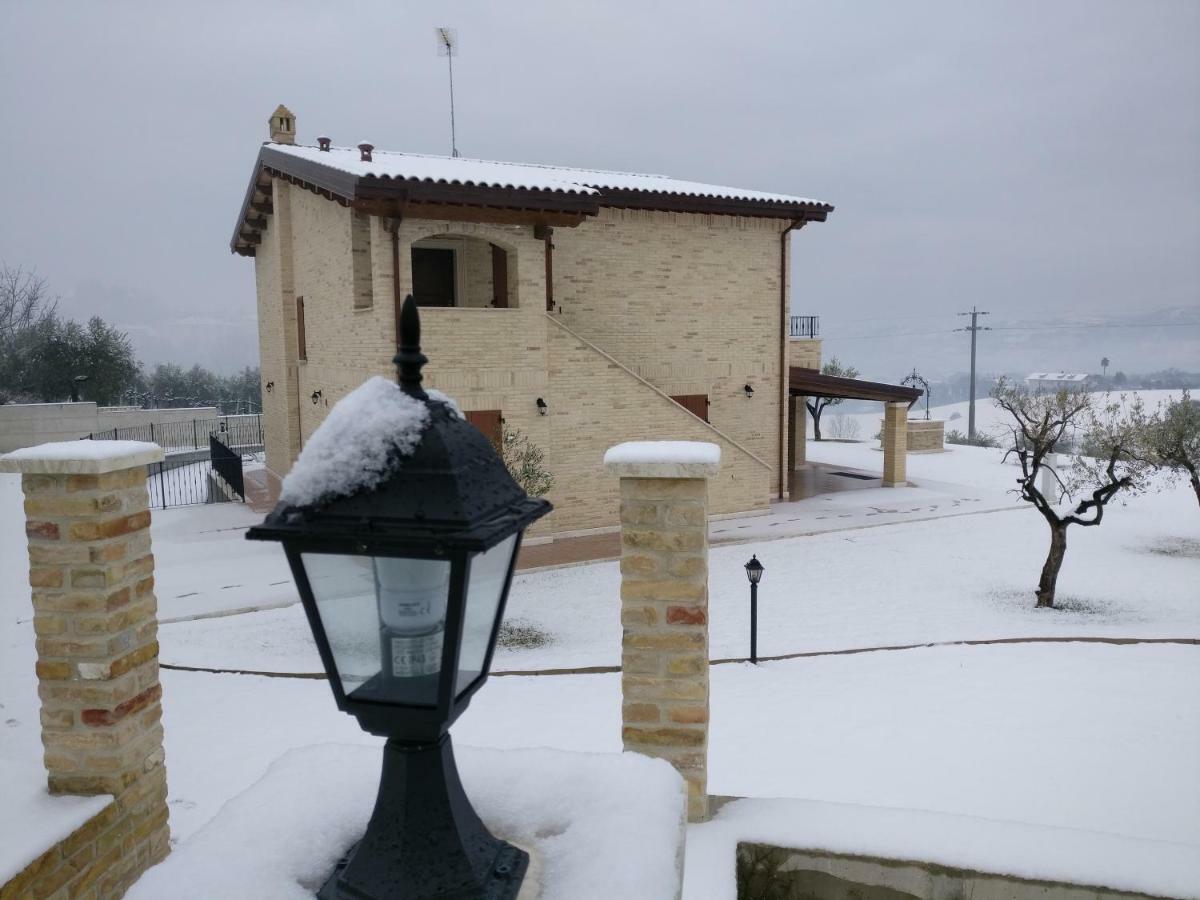 B&B L' Antica Fonte Spinetoli Exterior foto